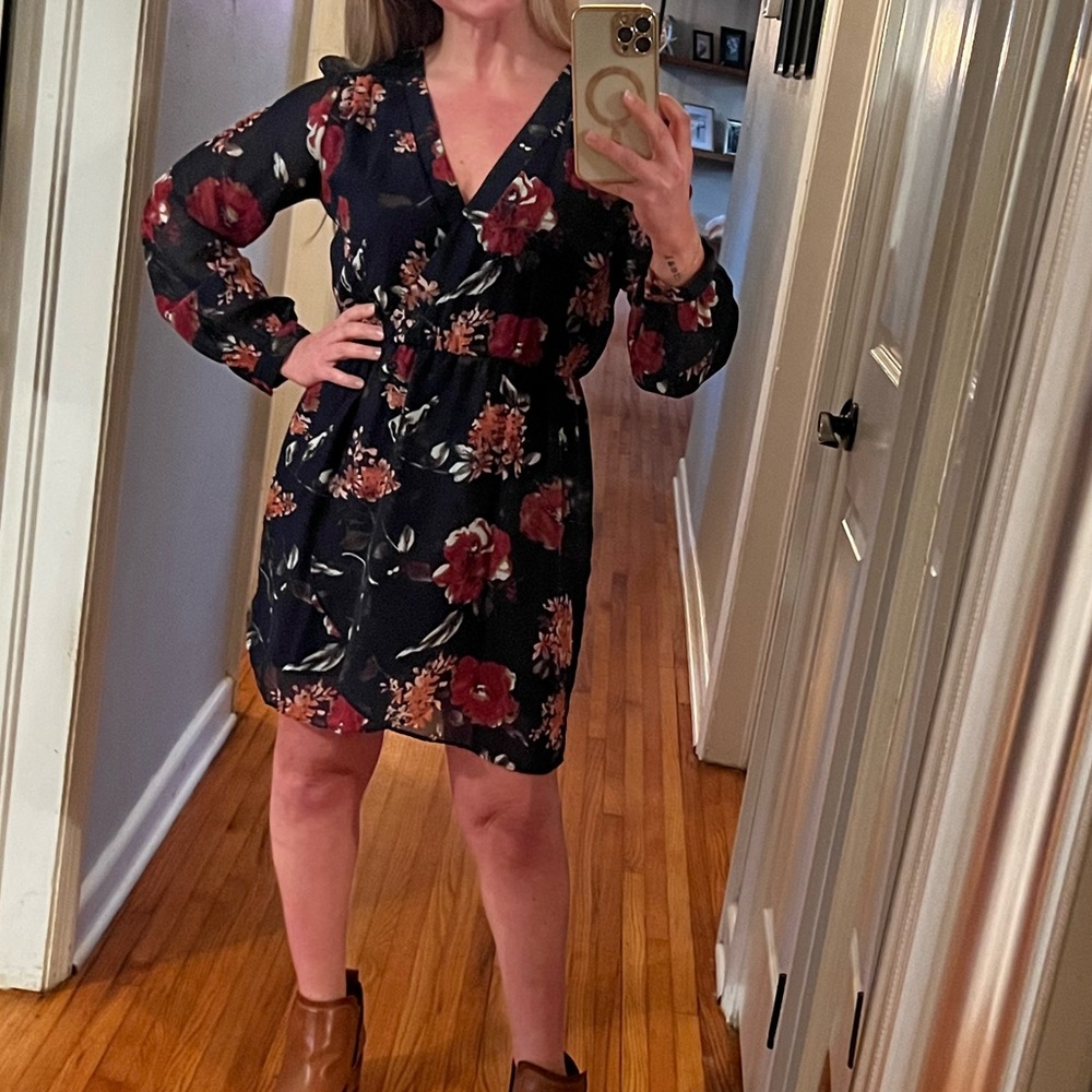 Lulus navy floral mini dress